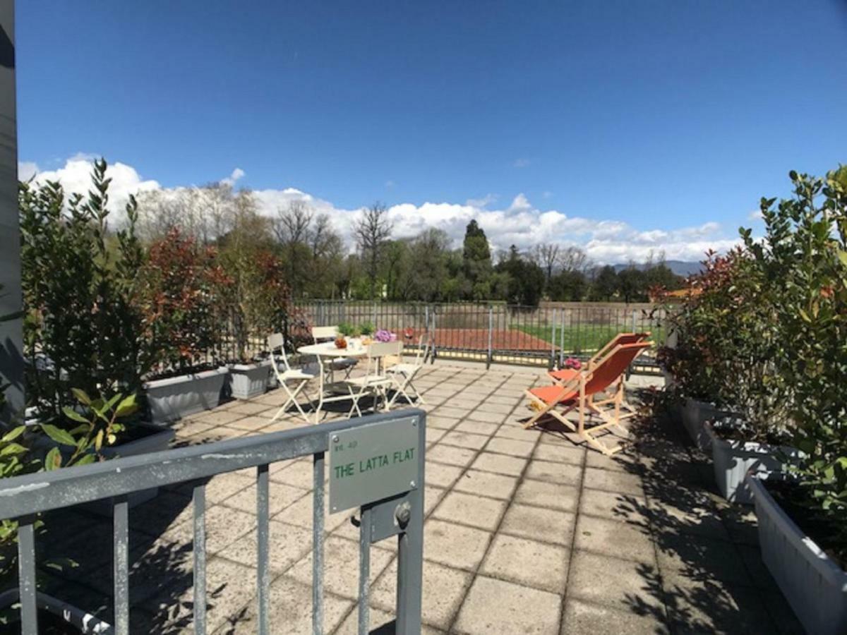 Latta Luxury Loft With Terrace Apartment Lucca Bagian luar foto